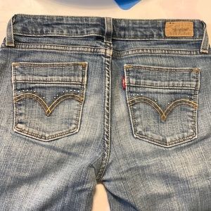Levi’s women 515 size 2
